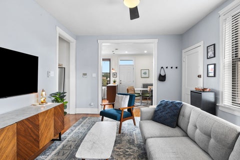 Tiny photo for 2112 N Seminary Avenue #18, Chicago, IL 60614 (MLS # 12734354)