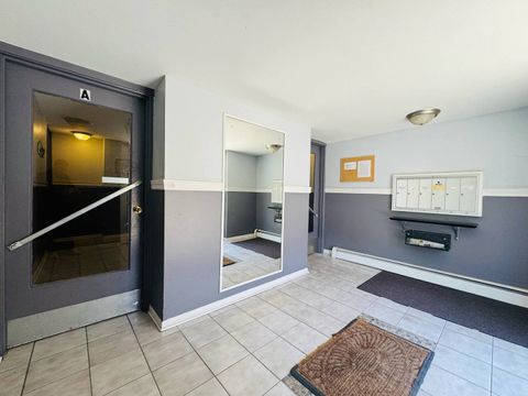 Tiny photo for 5815 N SPAULDING Avenue #2B, Chicago, IL 60659 (MLS # 12575638)