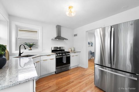 Tiny photo for 6322 N Monticello Avenue, Chicago, IL 60659 (MLS # 12526648)