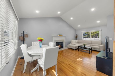Tiny photo for 1748 Bucknell Court, Naperville, IL 60565 (MLS # 12685176)