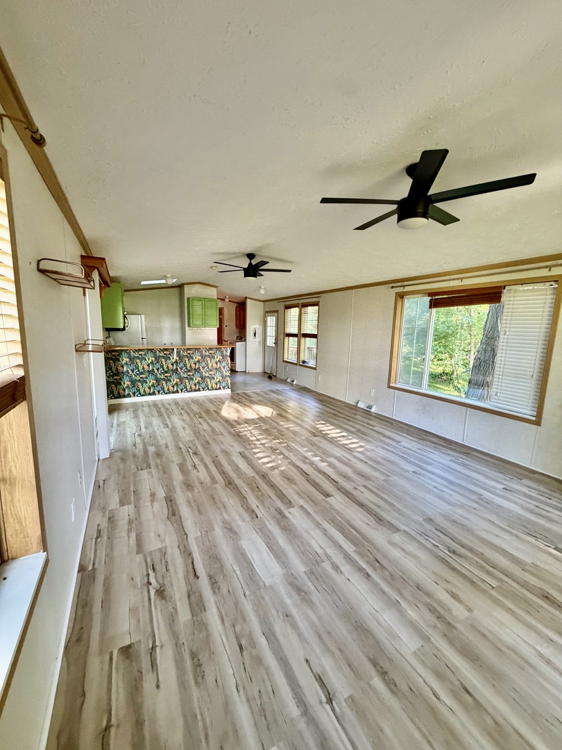 1009 Bay Road 23