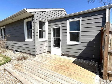 Tiny photo for 723 E Brennan Drive, Quincy, IL 62301 (MLS # 12608892)