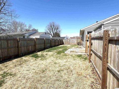 Tiny photo for 723 E Brennan Drive, Quincy, IL 62301 (MLS # 12608892)