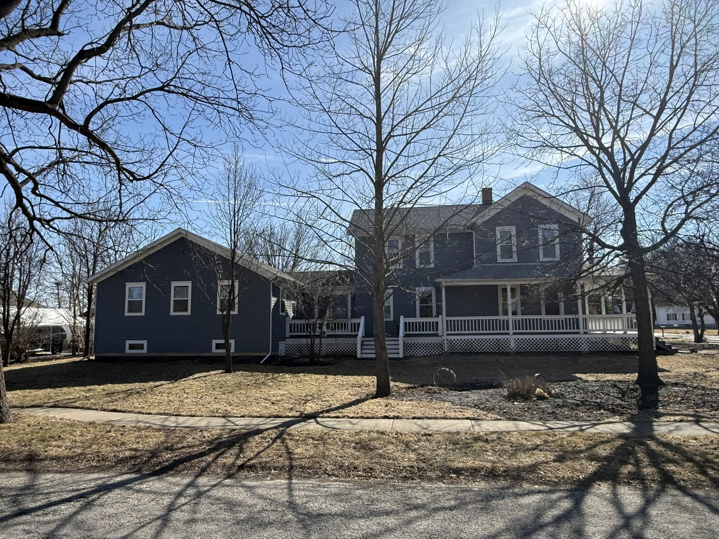 802 S Main Street