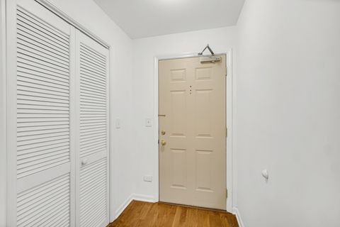 Tiny photo for 8000 Kilpatrick Avenue #3F, Skokie, IL 60076 (MLS # 12584440)