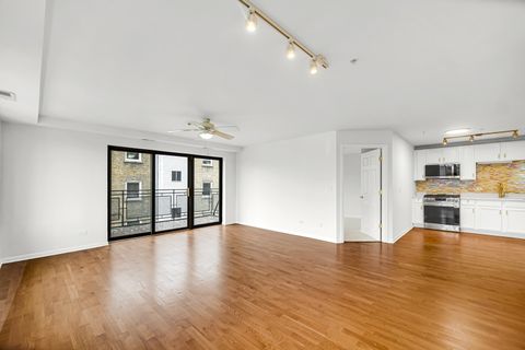 Tiny photo for 8000 Kilpatrick Avenue #3F, Skokie, IL 60076 (MLS # 12584440)