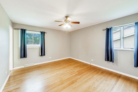 Tiny photo for 1061 E Sayles Drive, Palatine, IL 60074 (MLS # 12616730)