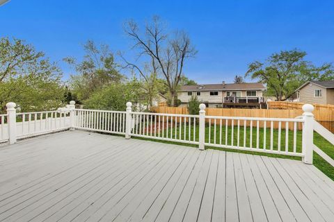 Tiny photo for 1061 E Sayles Drive, Palatine, IL 60074 (MLS # 12616730)