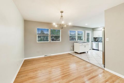Tiny photo for 1061 E Sayles Drive, Palatine, IL 60074 (MLS # 12616730)