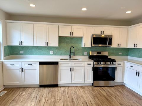 Tiny photo for 418 Farmbrook Court, Romeoville, IL 60446 (MLS # 12462922)
