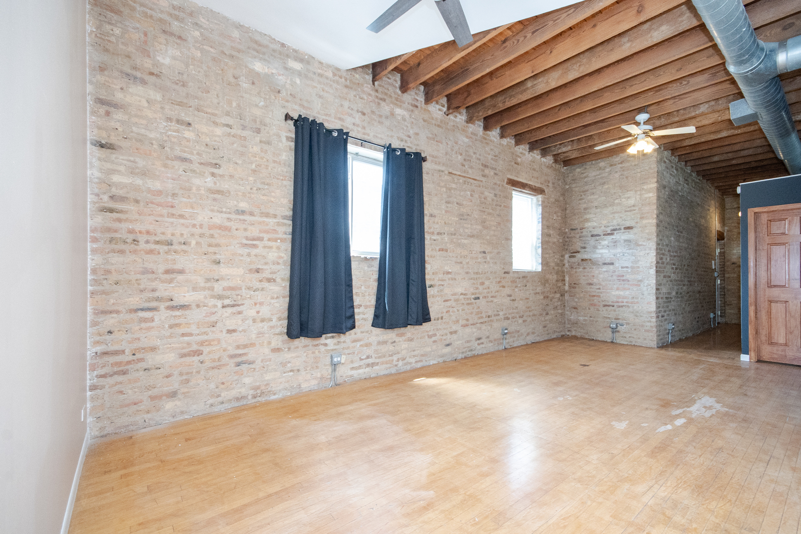 2849 W Belmont Avenue 2R