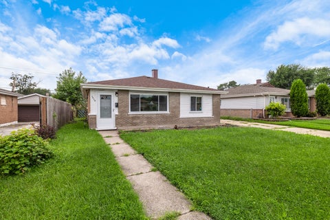 Tiny photo for 1278 Burnham Avenue, Calumet City, IL 60409 (MLS # 12734586)