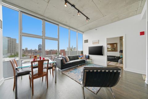 Tiny photo for 1720 S Michigan Avenue #809, Chicago, IL 60616 (MLS # 12631128)