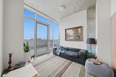 Tiny photo for 1720 S Michigan Avenue #809, Chicago, IL 60616 (MLS # 12631128)