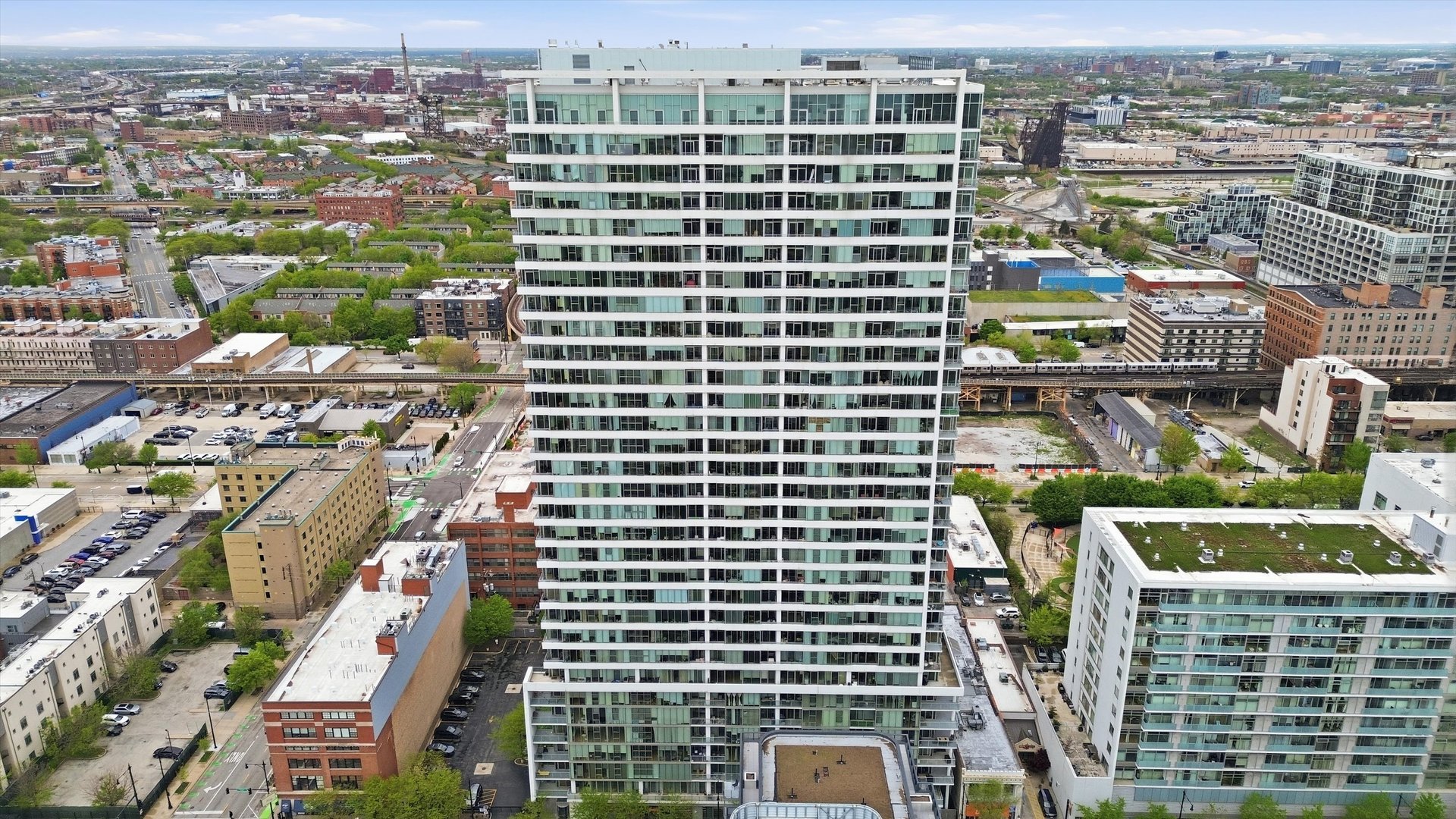 1720 S Michigan Avenue 809