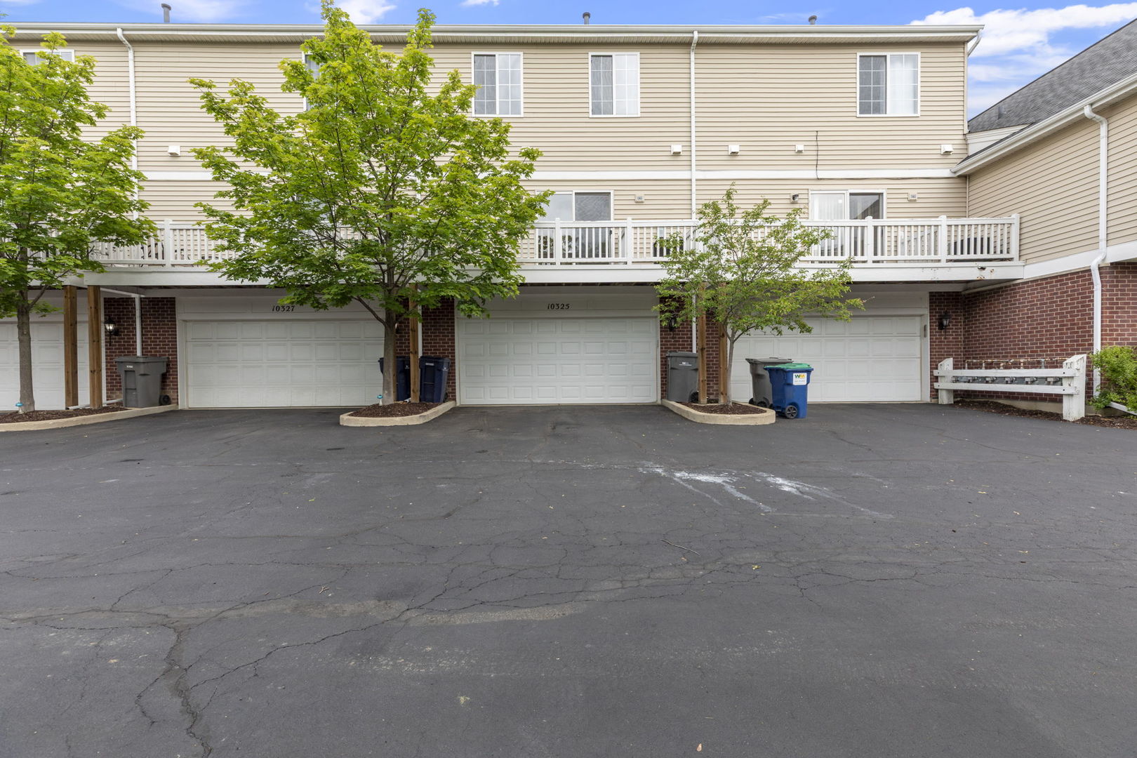 10325 KERRY RIDGE Court