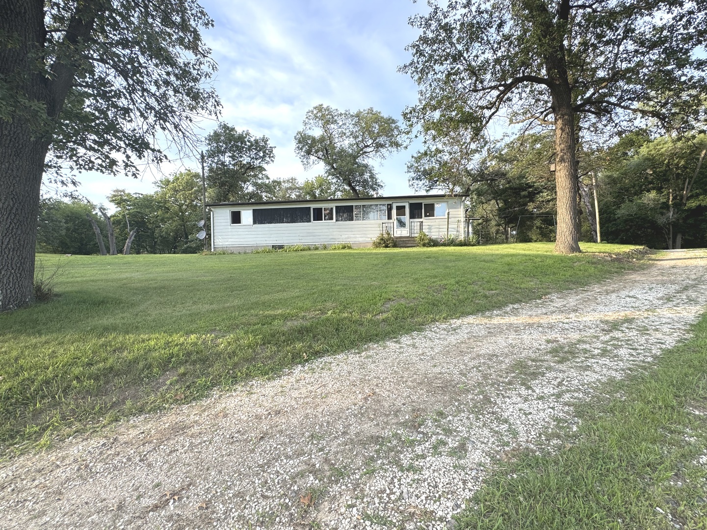 1359 B N 7000 W Road