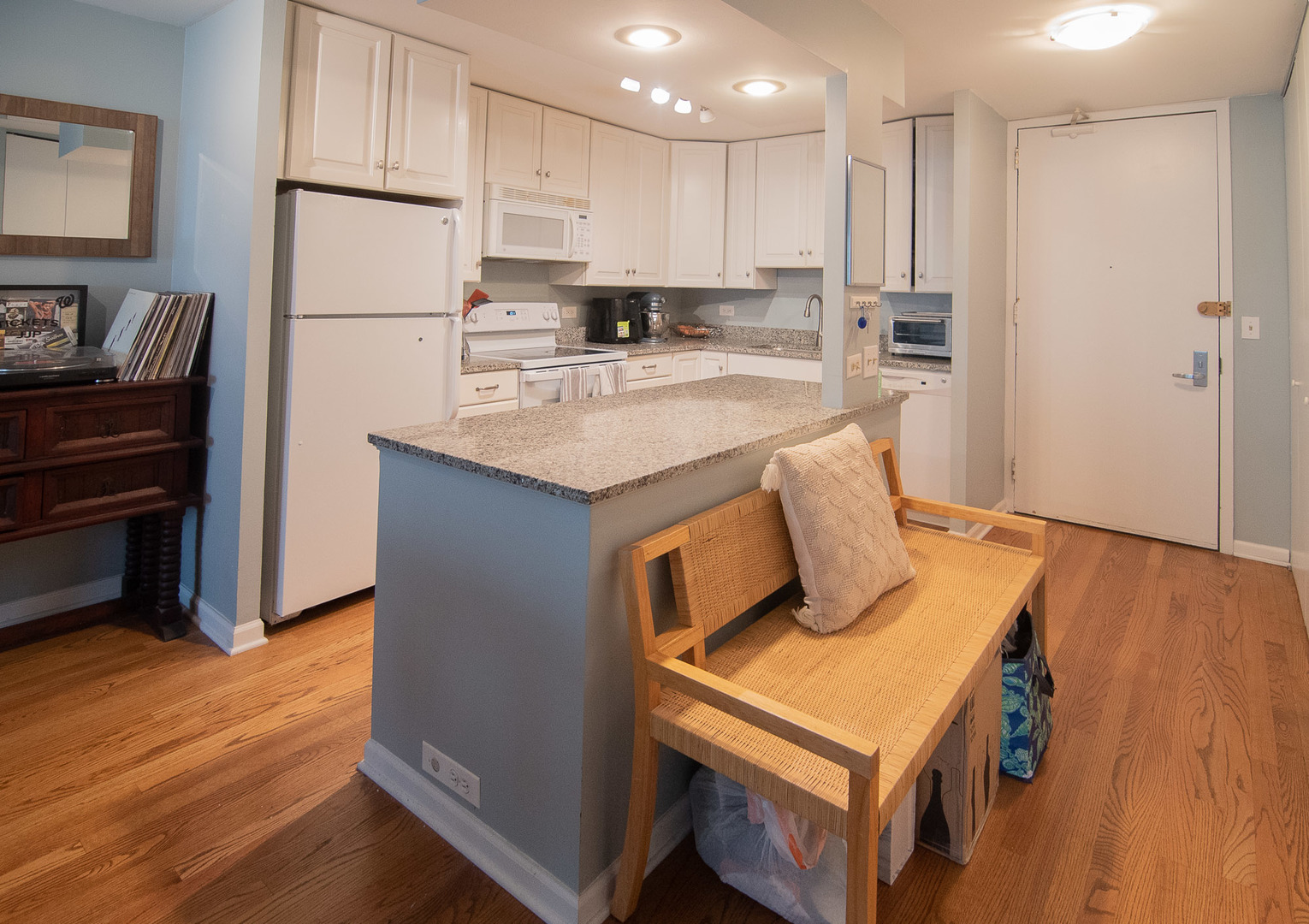 2020 N Lincoln Park W 22K