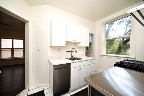 Tiny photo for 959 E 61st Street #2, Chicago, IL 60637 (MLS # 12758533)