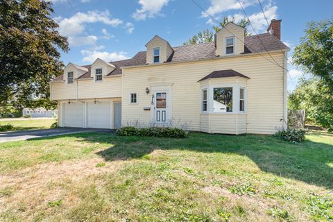 215 W Rock Street Plano IL 60545