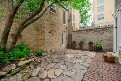 Tiny photo for 658 W WILLOW Street, Chicago, IL 60614 (MLS # 12438586)
