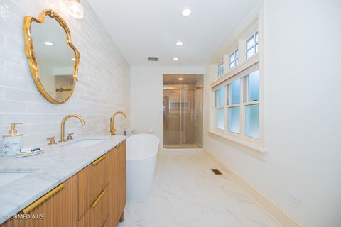 Tiny photo for 658 W WILLOW Street, Chicago, IL 60614 (MLS # 12438586)