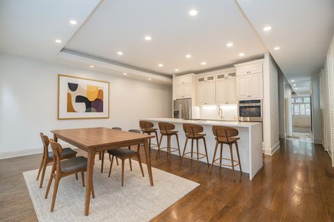 Tiny photo for 658 W WILLOW Street, Chicago, IL 60614 (MLS # 12438586)
