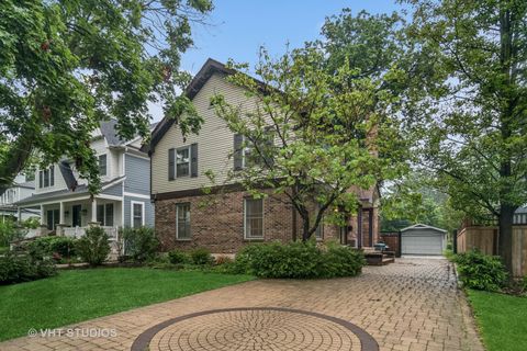 827 FOREST Avenue River Forest IL 60305