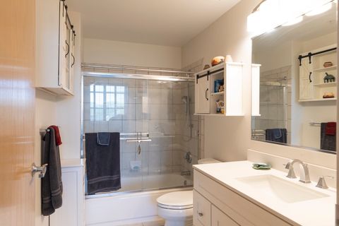 Tiny photo for 1 S Highland Avenue #400, Arlington Heights, IL 60005 (MLS # 12474237)