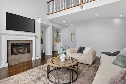 Tiny photo for 309 Dundee Road, Barrington, IL 60010 (MLS # 12627351)