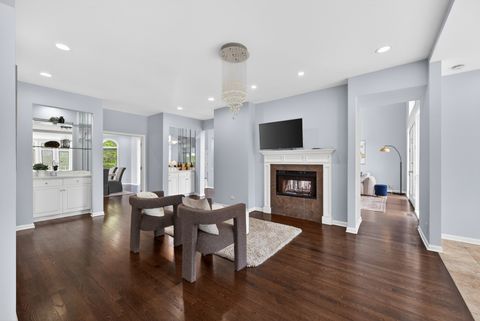 Tiny photo for 309 Dundee Road, Barrington, IL 60010 (MLS # 12627351)