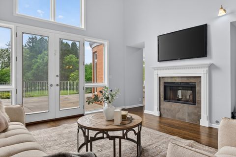 Tiny photo for 309 Dundee Road, Barrington, IL 60010 (MLS # 12627351)