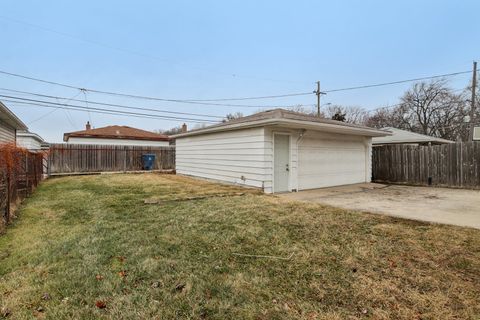 Tiny photo for 270 Madison Avenue, Calumet City, IL 60409 (MLS # 12581833)