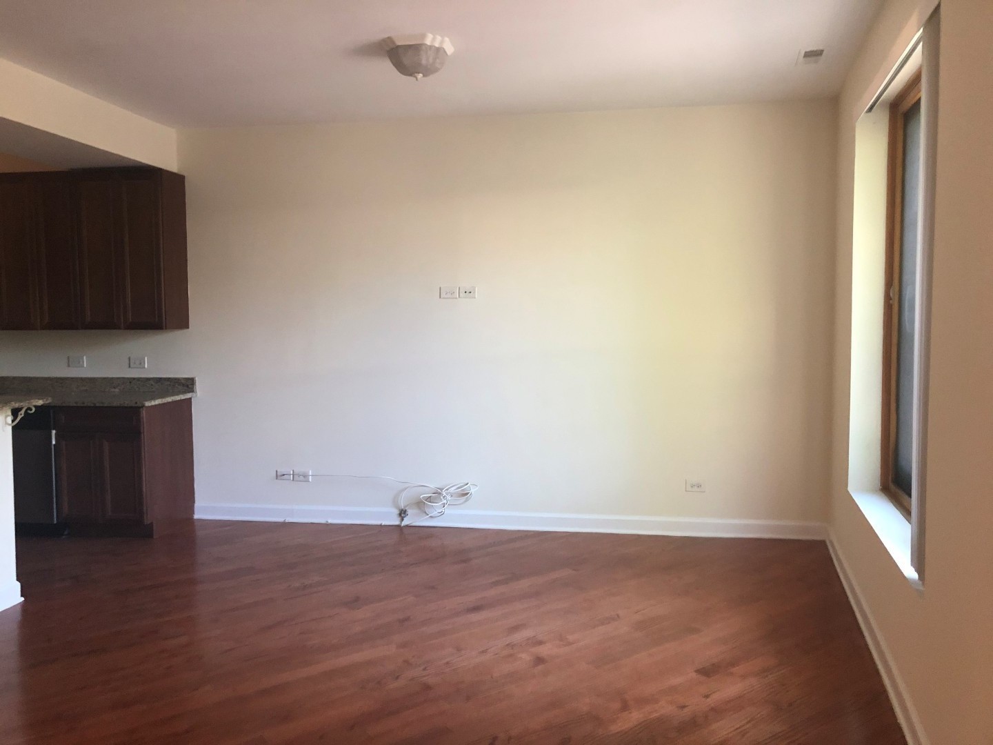 1533 W Hollywood Avenue 1