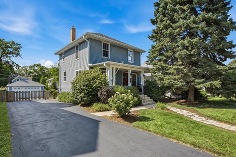 Tiny photo for 4712 Main Street, Downers Grove, IL 60515 (MLS # 12664420)