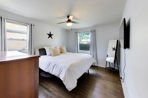 Tiny photo for 2536 S 5th Avenue, North Riverside, IL 60546 (MLS # 12631022)