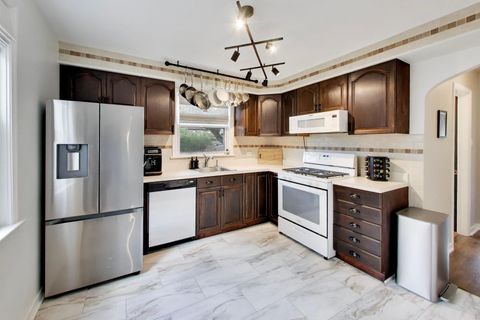 Tiny photo for 2536 S 5th Avenue, North Riverside, IL 60546 (MLS # 12631022)