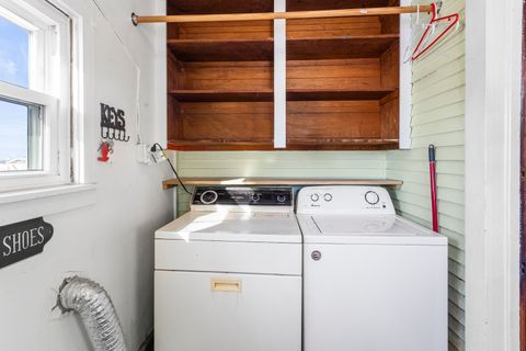 Tiny photo for 215 Chicago Street, Dewitt, IL 61735 (MLS # 12527617)