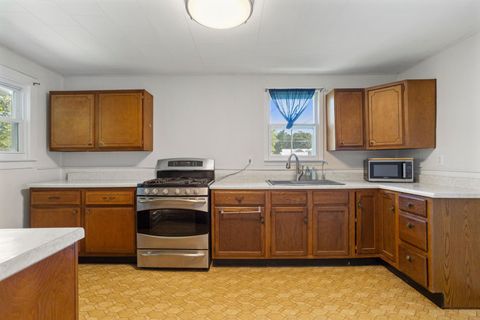 Tiny photo for 209 E Griggs Street, Mansfield, IL 61854 (MLS # 12634281)