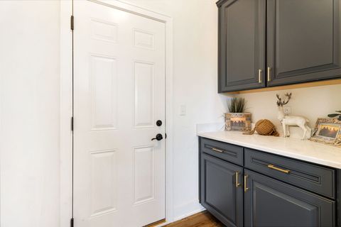 Tiny photo for 21042 Coventry Circle, Shorewood, IL 60404 (MLS # 12531850)