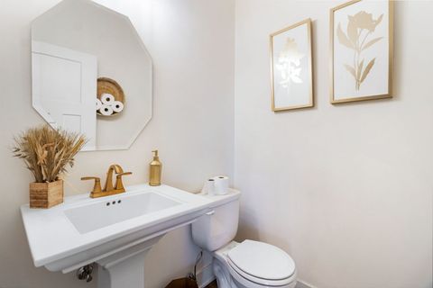 Tiny photo for 21042 Coventry Circle, Shorewood, IL 60404 (MLS # 12531850)