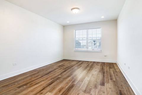 Tiny photo for 21042 Coventry Circle, Shorewood, IL 60404 (MLS # 12531850)