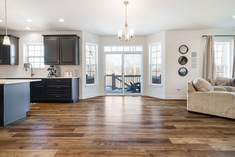 Tiny photo for 21042 Coventry Circle, Shorewood, IL 60404 (MLS # 12531850)