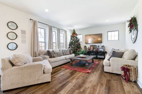 Tiny photo for 21042 Coventry Circle, Shorewood, IL 60404 (MLS # 12531850)