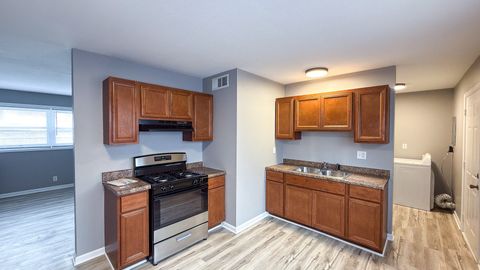 Tiny photo for 1703 Hedge Road, Champaign, IL 61821 (MLS # 12539206)