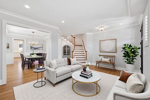 Tiny photo for 762 S Saylor Avenue, Elmhurst, IL 60126 (MLS # 12517113)