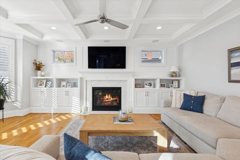 Tiny photo for 762 S Saylor Avenue, Elmhurst, IL 60126 (MLS # 12517113)