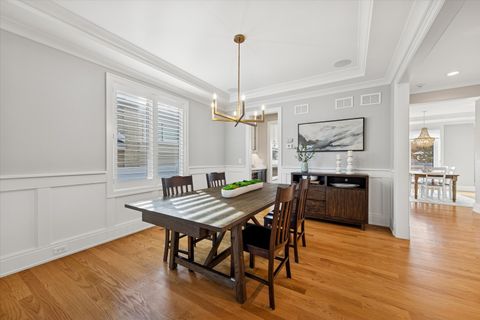 Tiny photo for 762 S Saylor Avenue, Elmhurst, IL 60126 (MLS # 12517113)