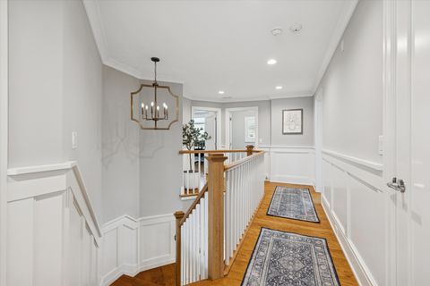 Tiny photo for 762 S Saylor Avenue, Elmhurst, IL 60126 (MLS # 12517113)