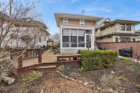 Tiny photo for 426 N Scoville Avenue, Oak Park, IL 60302 (MLS # 12575932)